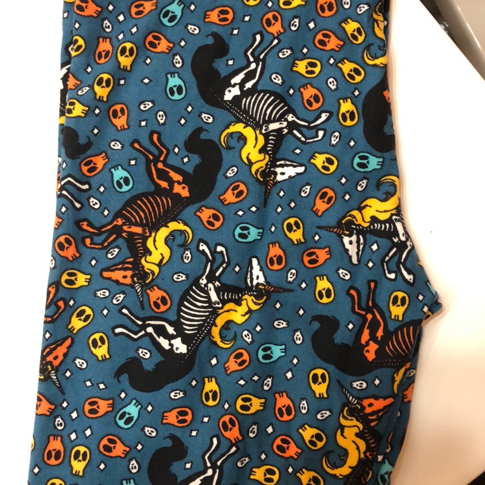 LulaRoe Skeleton Unicorns OS Leggings Halloween!